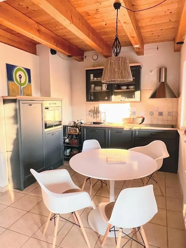 Beautiful Villa With A Dreamlike Garden And Pool Labin